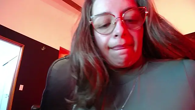 Snapshot of _isaabellaa chatting on December 2025 11:36:02 AM isaabellaa online show from December 2025 11:36:02 AM