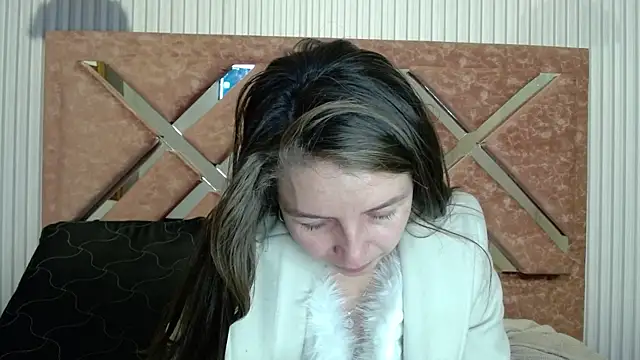  isaabellaa online show from April 2026 02:25:01 PM
