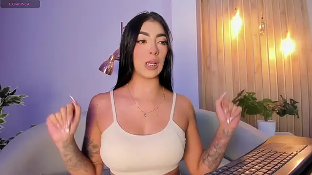 Snapshot of AriRobert_ chatting on October 2025 03:15:02 AM AriRobert online show from October 2025 03:15:02 AM