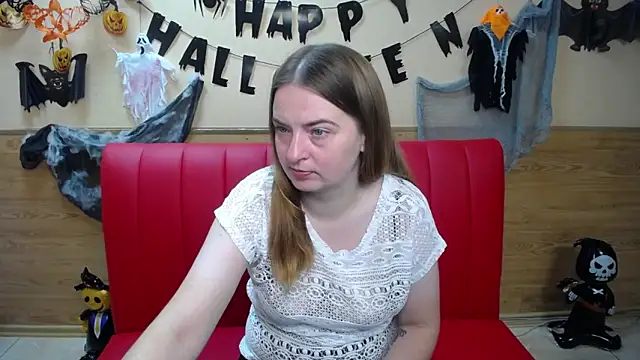 FreyaDak online show from November 2025 12:03:01 PM