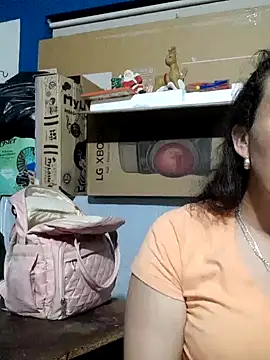 Snapshot of skayhot_ chatting on December 2024 11:25:01 PM skayhot online show from December 2024 11:25:01 PM