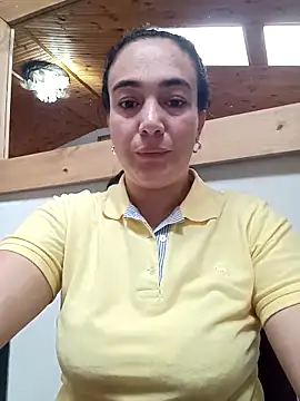 Snapshot of skayhot_ chatting on February 2025 12:48:01 PM skayhot online show from February 2025 12:48:01 PM