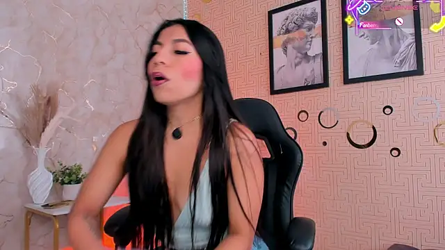 Mia Gothzx online show from February 2026 01:12:02 PM