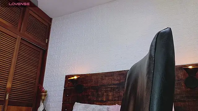 Celeste sanz online show from October 2025 09:50:02 AM