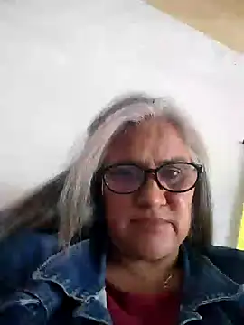 Edged Hot69 online show from December 2024 08:08:01 PM