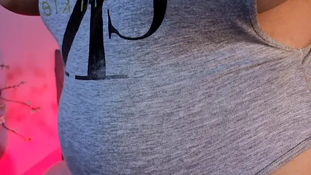 miaablack online show from November 2025 08:10:01 PM