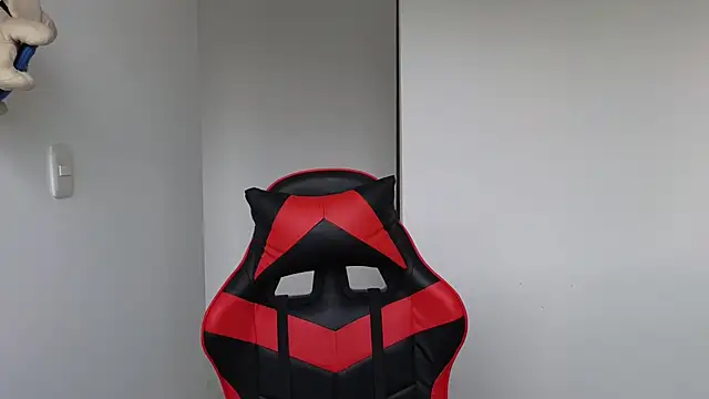 Snapshot of tammyandrade_ chatting on February 2025 01:40:02 PM tammyandrade online show from February 2025 01:40:02 PM