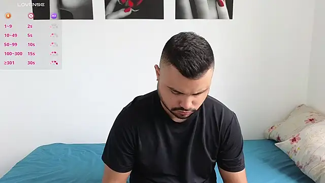 Snapshot of tammyandrade_ chatting on March 2025 12:29:01 PM tammyandrade online show from March 2025 12:29:01 PM