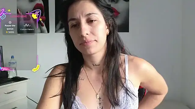 tammyandrade  online show from June 2026 11:19:02 AM