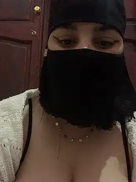 Snapshot of Miss-Soka chatting on December 2024 05:14:02 AM Miss-Soka online show from December 2024 05:14:02 AM