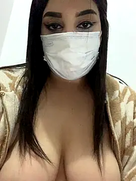 Snapshot of Miss-Soka chatting on December 2025 12:29:01 AM Miss-Soka online show from December 2025 12:29:01 AM