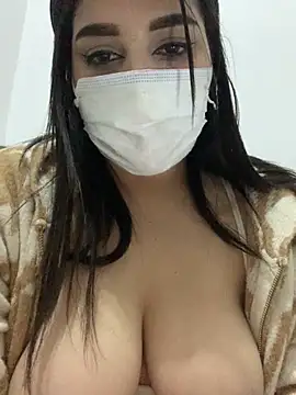 Snapshot of Miss-Soka chatting on December 2025 12:42:01 AM Miss-Soka online show from December 2025 12:42:01 AM