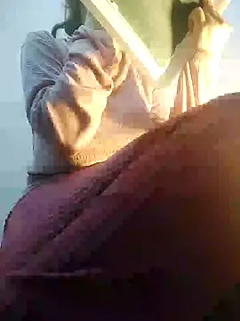 Snapshot of 7alawa-44 chatting on December 2024 02:19:02 PM 7alawa-44 online show from December 2024 02:19:02 PM