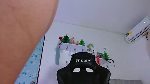 Snapshot of miss_valery2 chatting on March 2025 12:48:02 AM miss valery2 online show from March 2025 12:48:02 AM