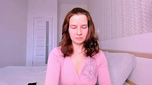 Clear Angel online show from February 2026 12:49:01 PM