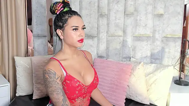 karol noa online show from October 2025 12:41:02 PM