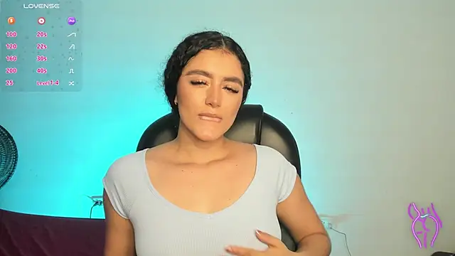 Snapshot of Adhara-zanne chatting on August 2026 03:47:02 PM Adhara-zanne online show from August 2026 03:47:02 PM
