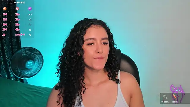 Snapshot of Adhara-zanne chatting on August 2026 09:33:01 AM Adhara-zanne online show from August 2026 09:33:01 AM