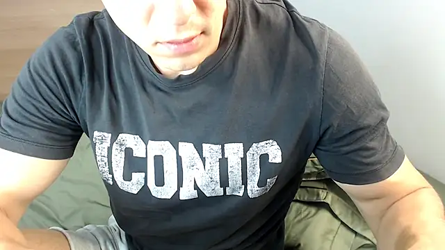 Snapshot of heilgarbest chatting on September 2025 03:06:02 AM heilgarbest online show from September 2025 03:06:02 AM