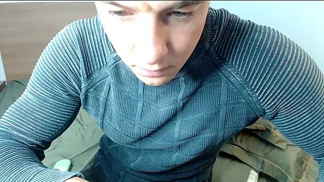 Snapshot of heilgarbest chatting on October 2025 04:10:01 AM heilgarbest online show from October 2025 04:10:01 AM