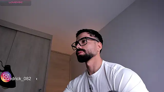 Snapshot of edrick_walton1 chatting on February 2025 11:46:01 AM edrick walton1 online show from February 2025 11:46:01 AM