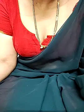 Snapshot of sunitha-3 chatting on March 2025 05:58:02 AM sunitha-3 online show from March 2025 05:58:02 AM