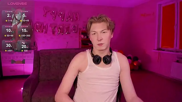 TheMikeSever online show from February 2025 08:03:01 PM