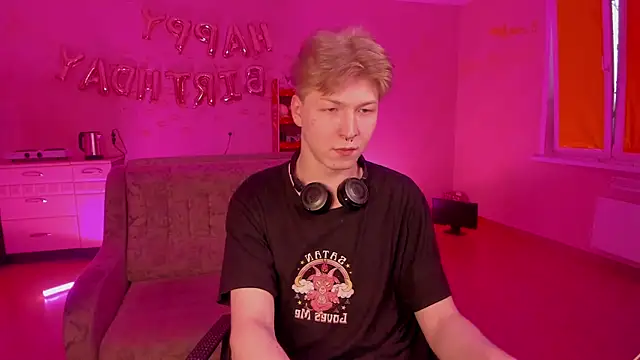 TheMikeSever online show from March 2025 11:33:02 AM