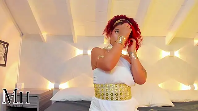 MizzHell online show from October 2025 12:45:02 PM