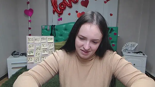 IsabelBlackberry online show from September 2025 05:01:02 AM