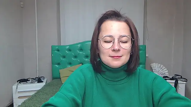 Snapshot of MarieSho chatting on December 2024 07:16:01 AM MarieSho online show from December 2024 07:16:01 AM