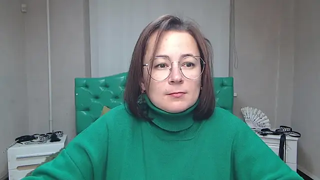 Snapshot of MarieSho chatting on December 2024 11:18:02 AM MarieSho online show from December 2024 11:18:02 AM