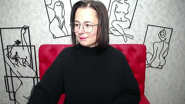 Snapshot of MarieSho chatting on December 2024 03:29:02 AM MarieSho online show from December 2024 03:29:02 AM