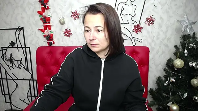 Snapshot of MarieSho chatting on December 2024 07:07:02 AM MarieSho online show from December 2024 07:07:02 AM