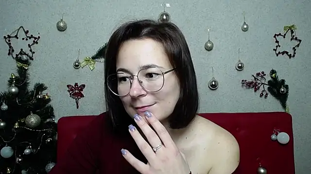 Snapshot of MarieSho chatting on December 2024 12:14:02 AM MarieSho online show from December 2024 12:14:02 AM
