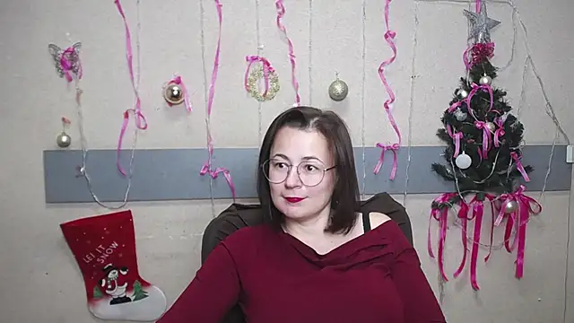 Snapshot of MarieSho chatting on December 2024 01:25:01 PM MarieSho online show from December 2024 01:25:01 PM