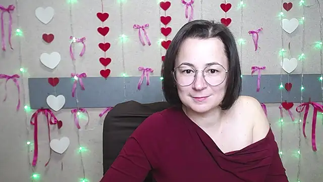 Snapshot of MarieSho chatting on January 2025 03:09:02 AM MarieSho online show from January 2025 03:09:02 AM