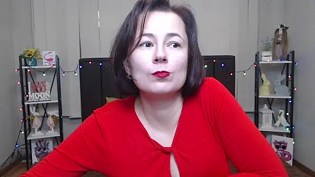 Snapshot of MarieSho chatting on February 2025 01:22:01 PM MarieSho online show from February 2025 01:22:01 PM