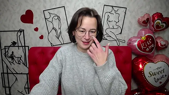 Snapshot of MarieSho chatting on February 2025 11:27:01 AM MarieSho online show from February 2025 11:27:01 AM