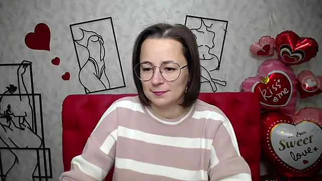 Snapshot of MarieSho chatting on February 2025 06:02:02 PM MarieSho online show from February 2025 06:02:02 PM