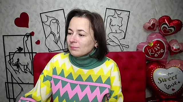 Snapshot of MarieSho chatting on February 2025 07:09:02 AM MarieSho online show from February 2025 07:09:02 AM