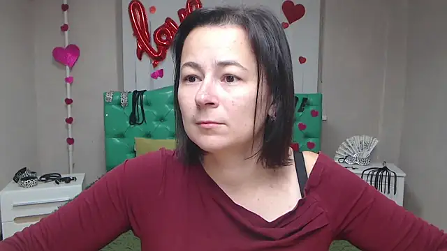 Snapshot of MarieSho chatting on September 2025 06:06:01 AM MarieSho online show from September 2025 06:06:01 AM
