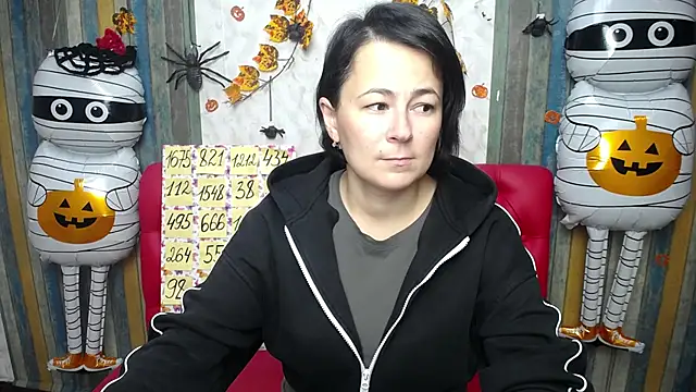 Snapshot of MarieSho chatting on November 2025 05:56:01 PM MarieSho online show from November 2025 05:56:01 PM