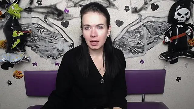 Snapshot of JasmineKouch chatting on October 2025 05:35:02 PM JasmineKouch online show from October 2025 05:35:02 PM