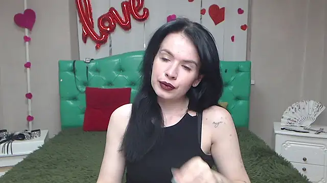 JasmineKouch online show from May 2026 05:29:02 PM