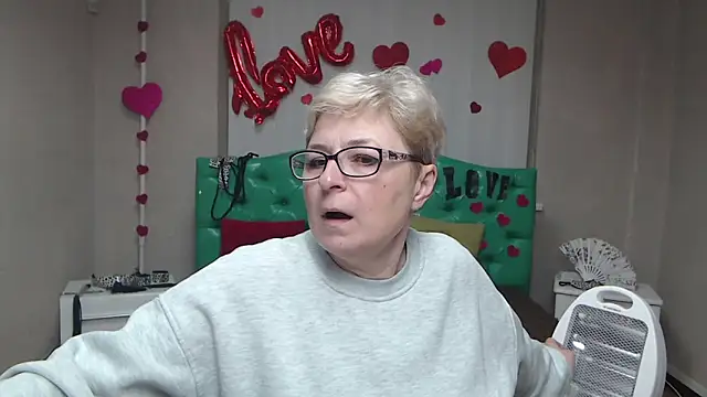 EmiliaGree online show from January 2026 08:23:01 PM