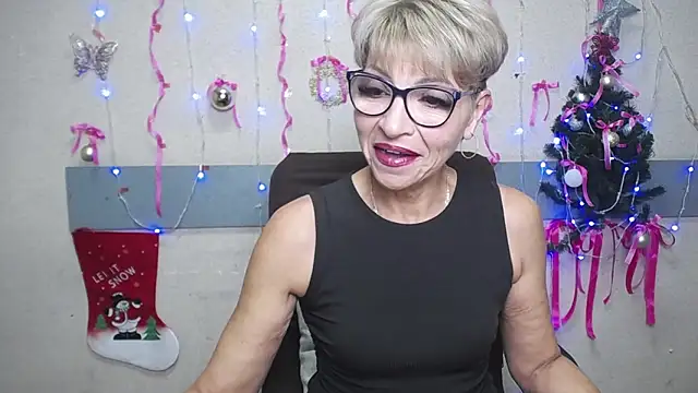 Snapshot of EllaBonito chatting on January 2025 06:34:02 AM EllaBonito online show from January 2025 06:34:02 AM