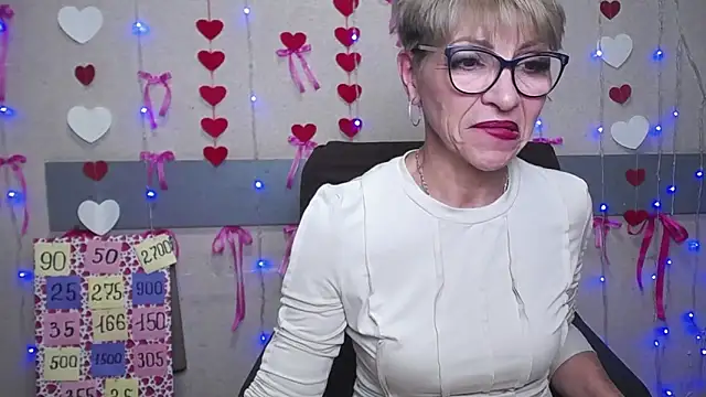 Snapshot of EllaBonito chatting on February 2025 03:42:01 PM EllaBonito online show from February 2025 03:42:01 PM