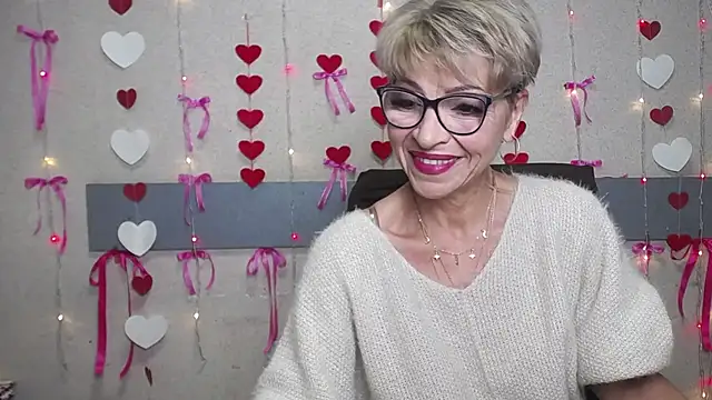 Snapshot of EllaBonito chatting on February 2025 06:20:01 AM EllaBonito online show from February 2025 06:20:01 AM