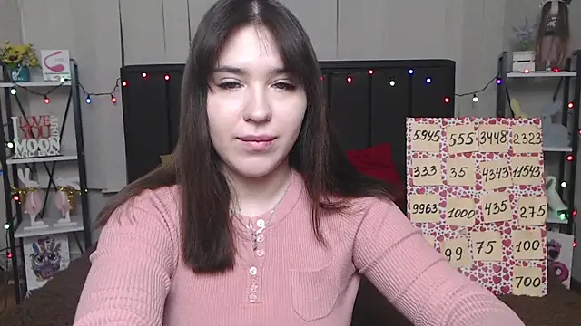 LauraHlot online show from February 2025 06:15:02 PM